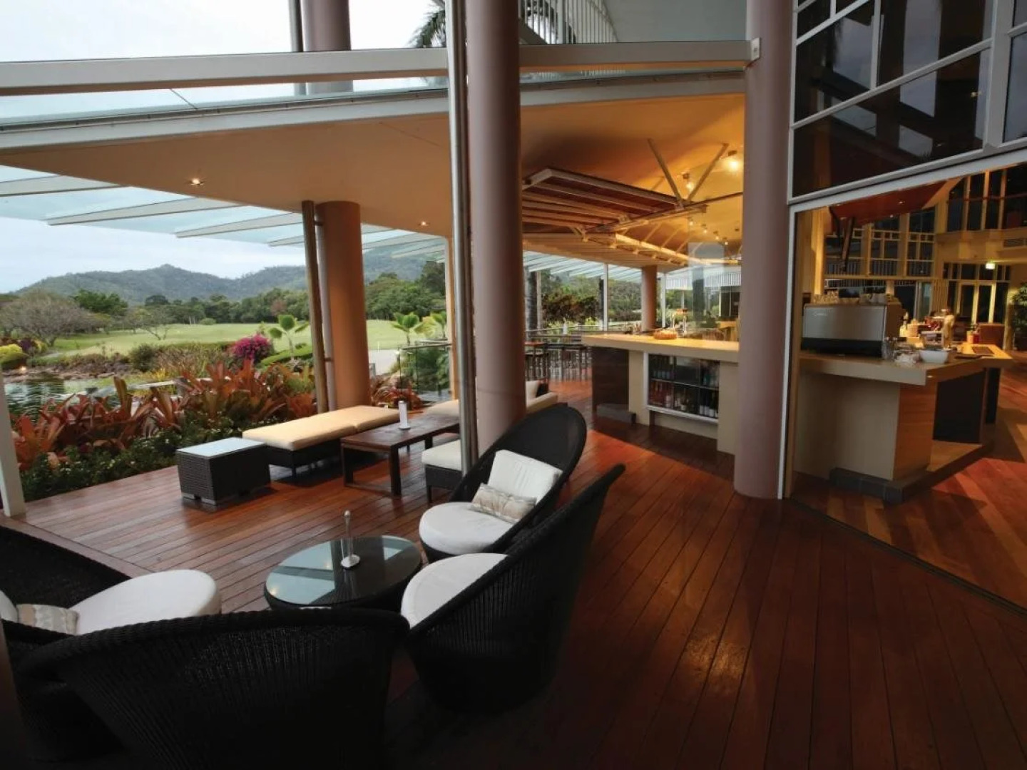 Paradise Palms Resort & Country Club