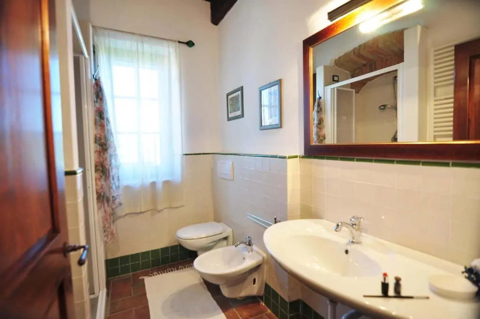 Linearis Holiday House