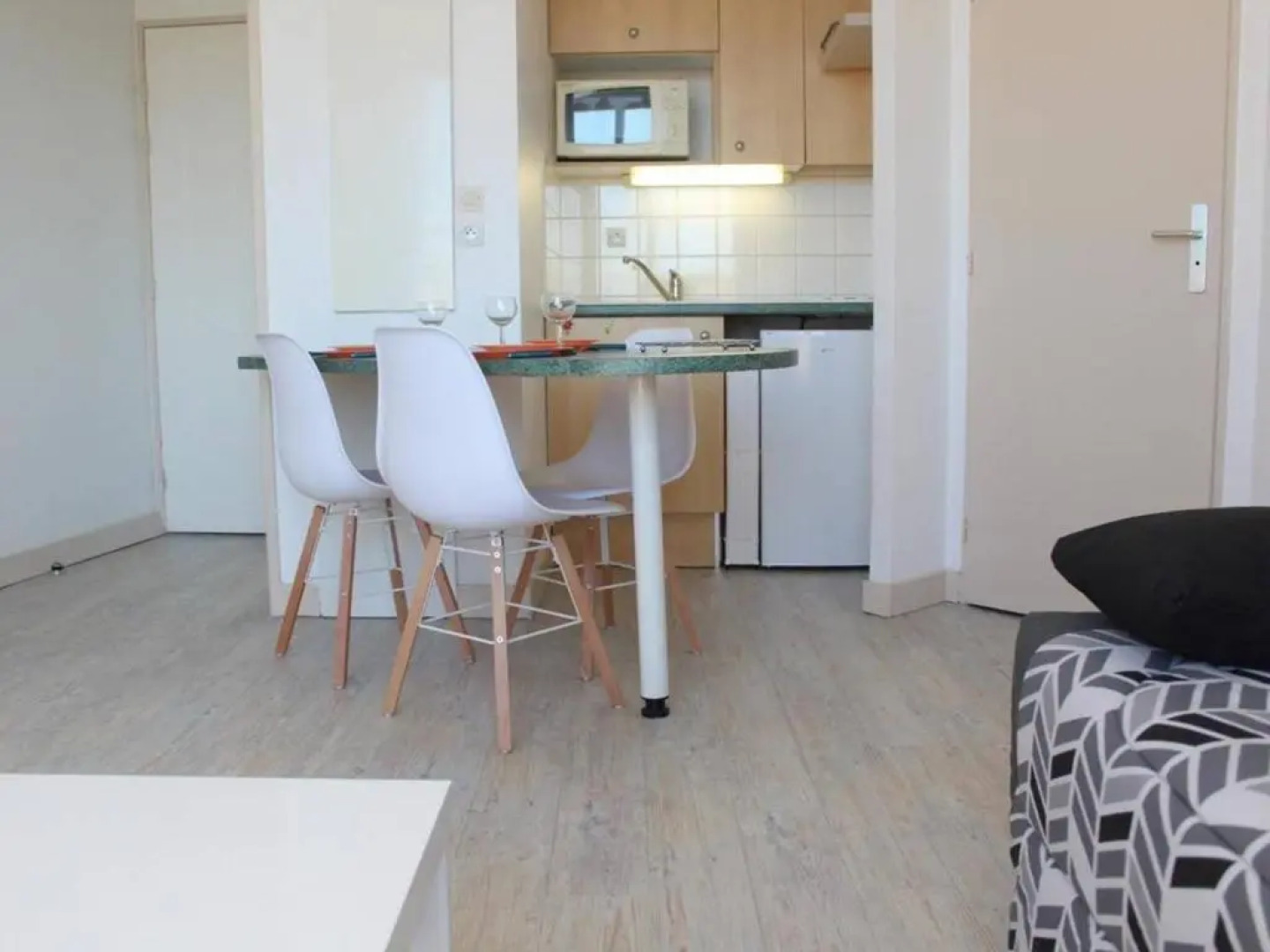 Appartement La Rochelle, 1 pièce, 3 personnes - FR-1-246-299