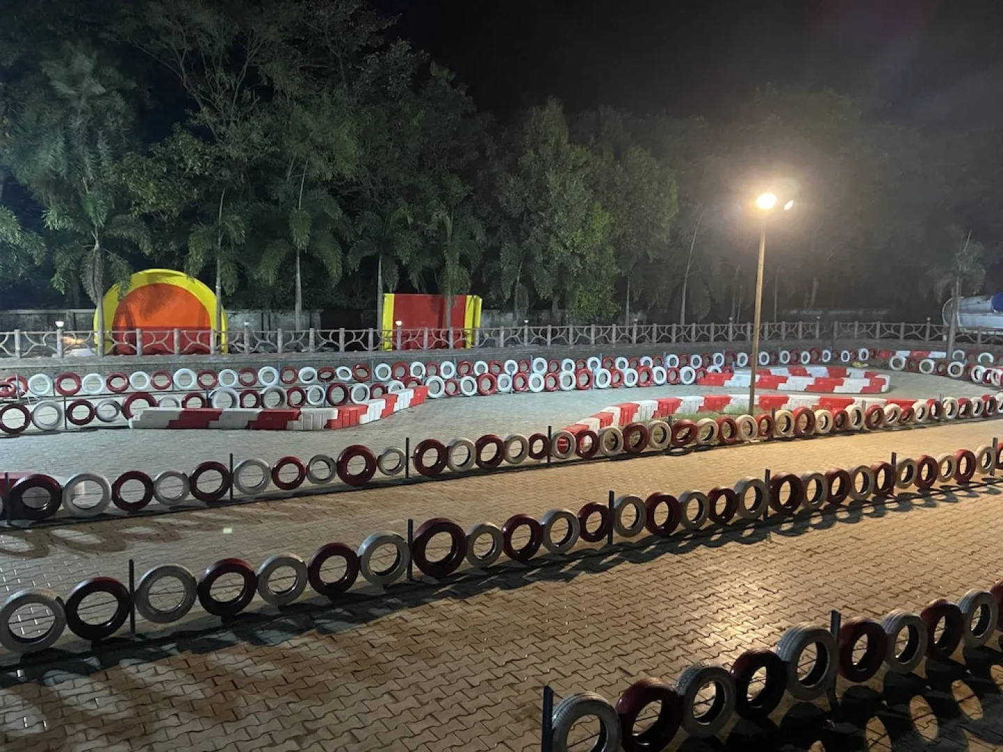 DAN Resorts & Weddings