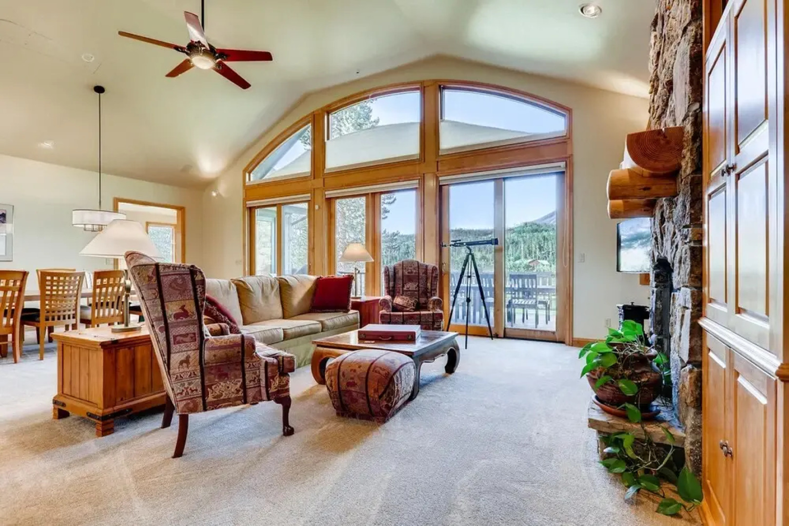 1811 Falcon Drive by Book by Owner