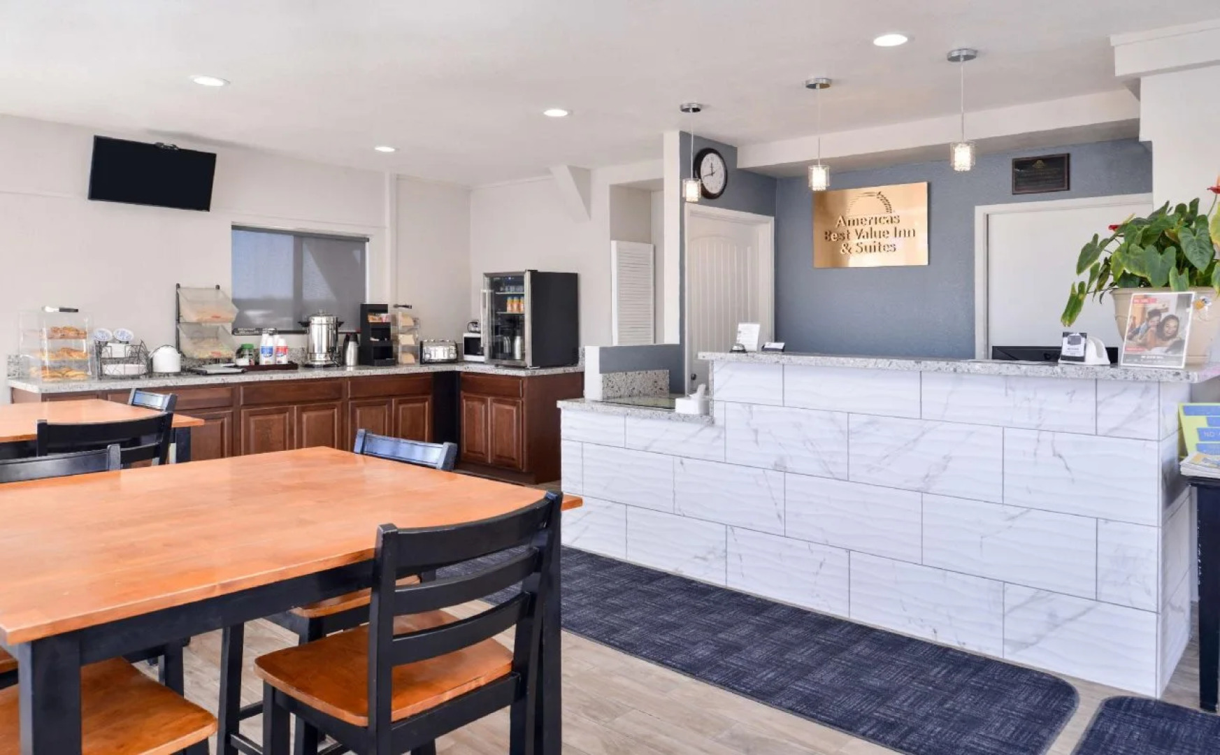 Americas Best Value Inn & Suites Flagstaff