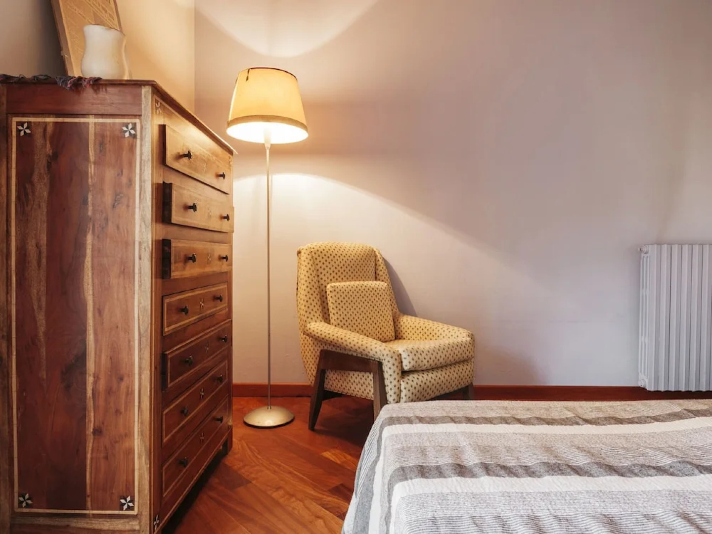 Delightful Holiday Home in Castelleto Ticino with Hot Tub