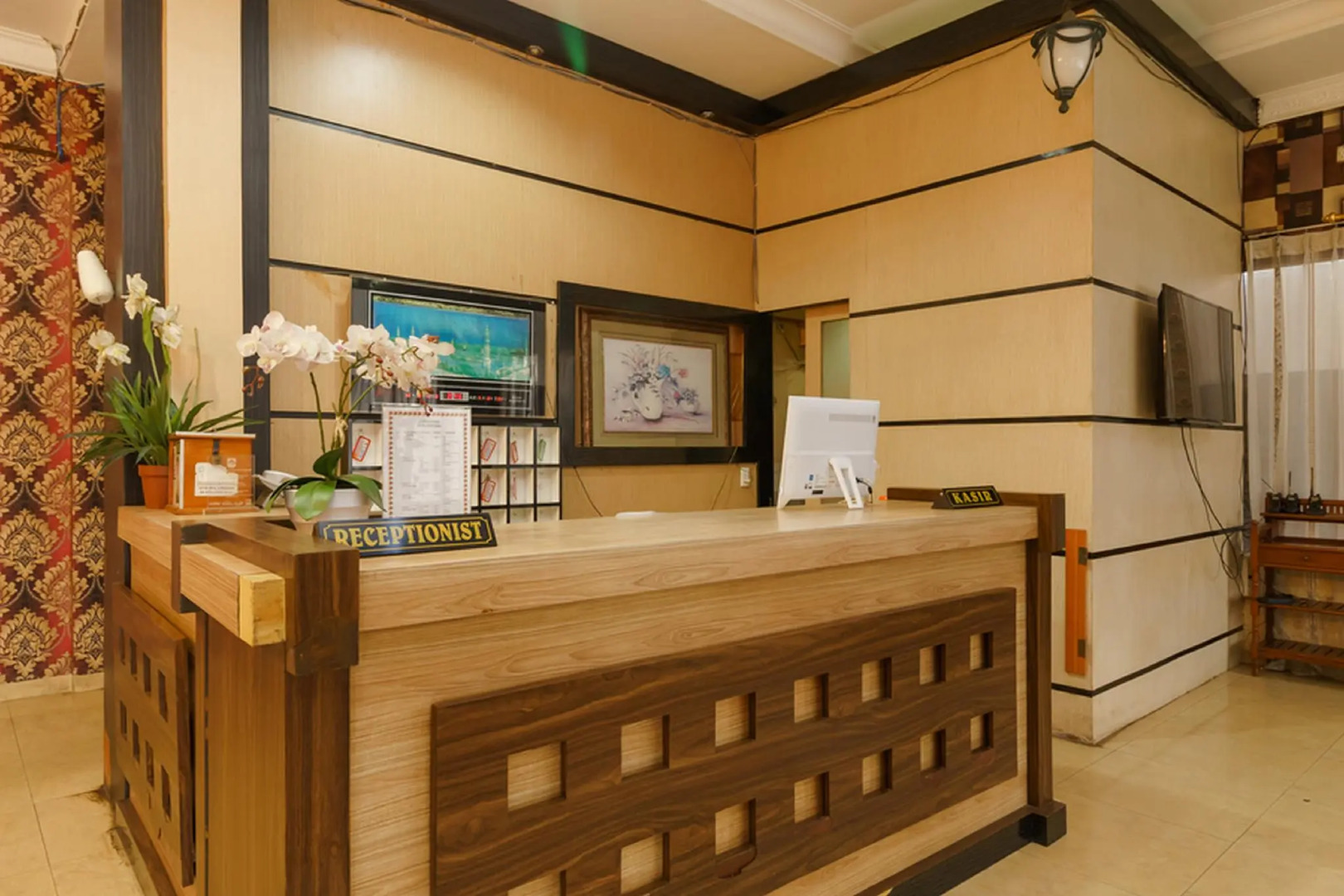 RedDoorz Plus @ Hotel Sempurna Watervang Lubuk Linggau