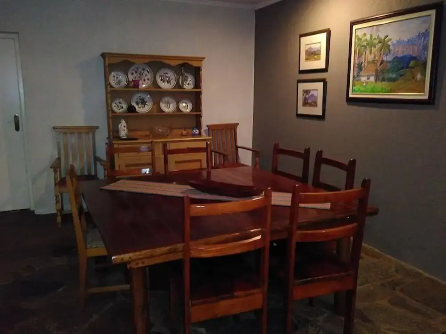 Aloe and Elephant Lodge