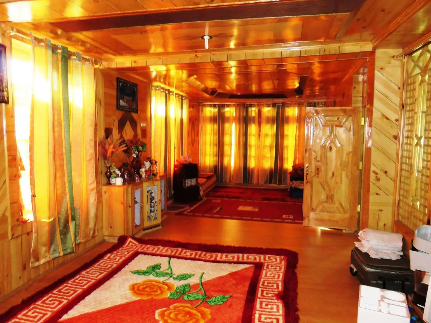 Rahela Guest House & Home Stay