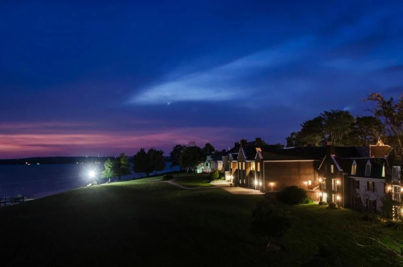 Top Floor Standard Suite