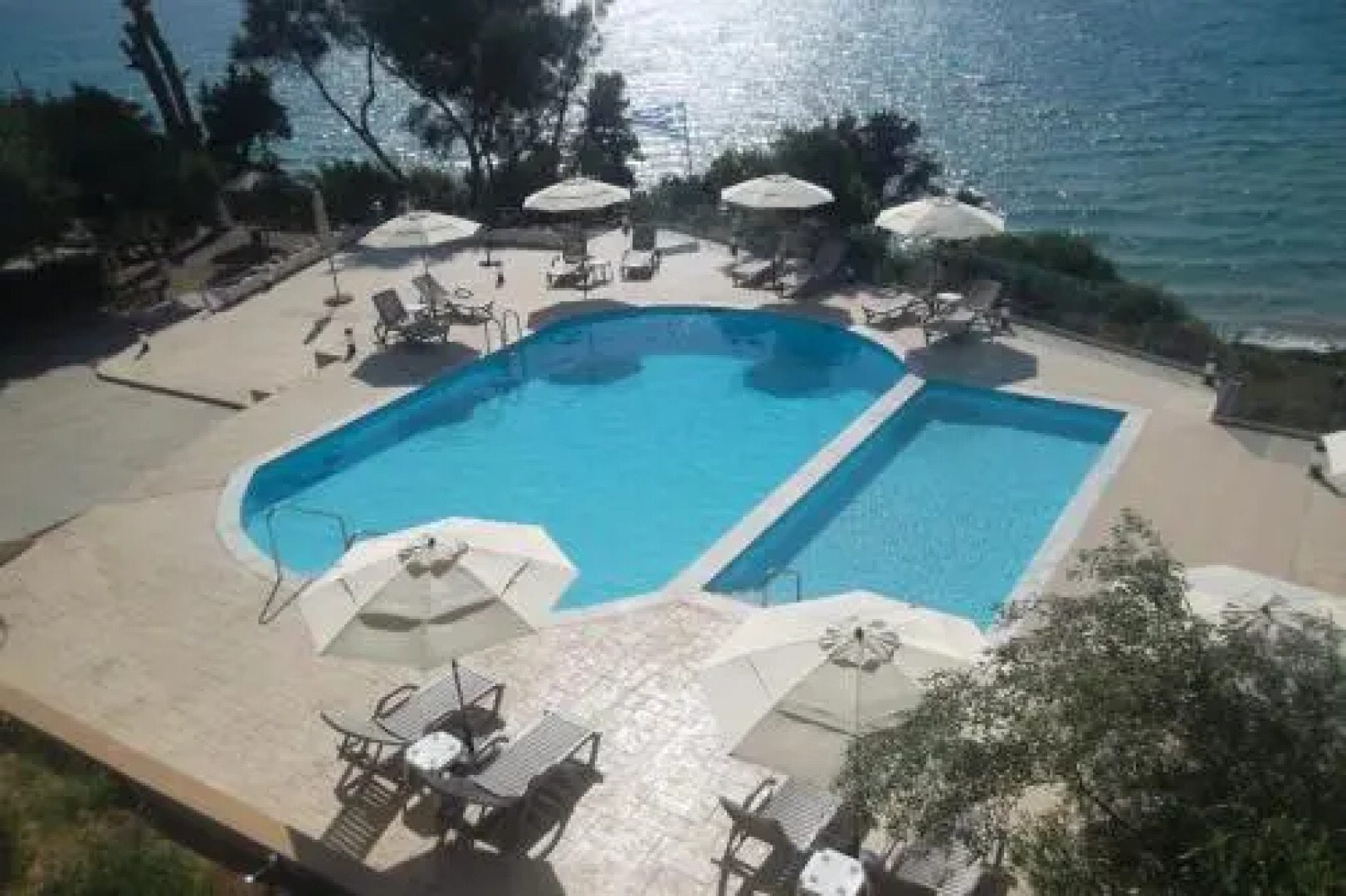 Kastro Beach Hotel