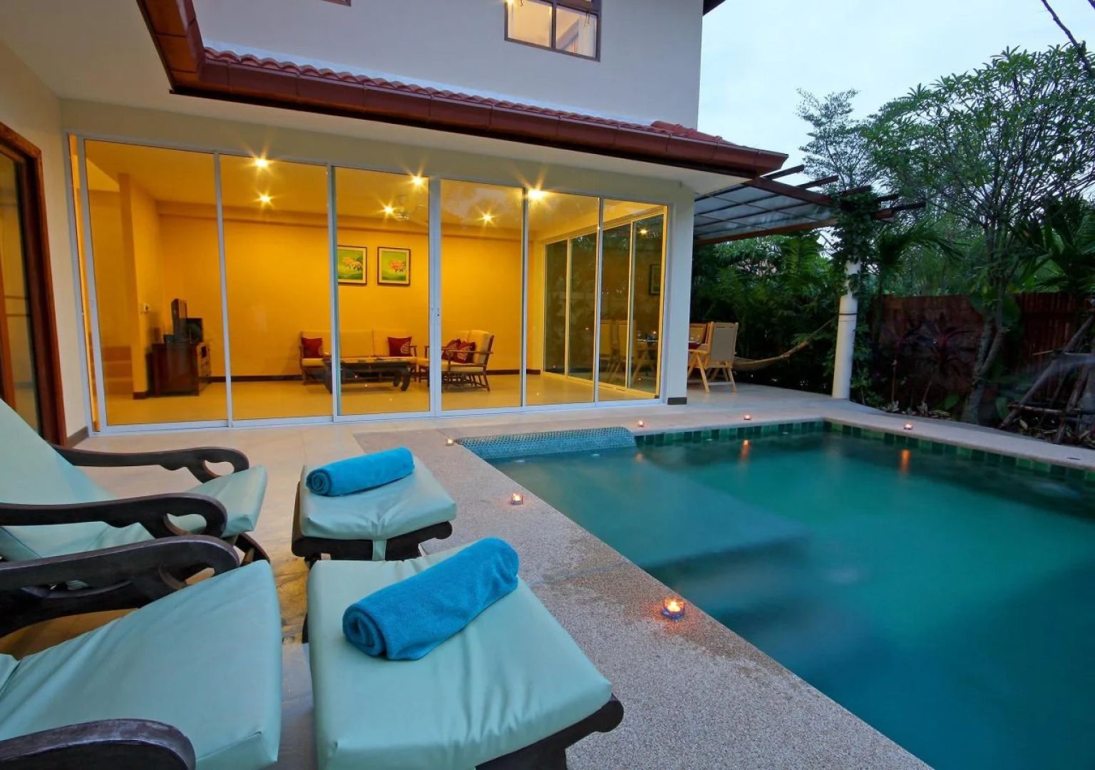 AT Pool Villa Resort