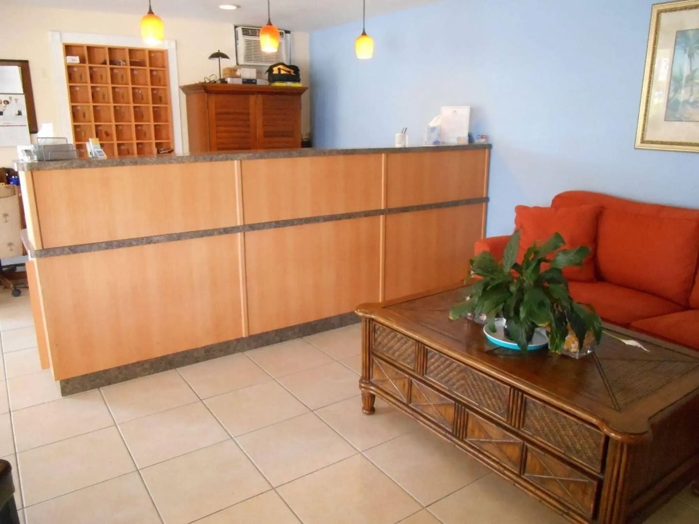 The Bayside Inn & Marina