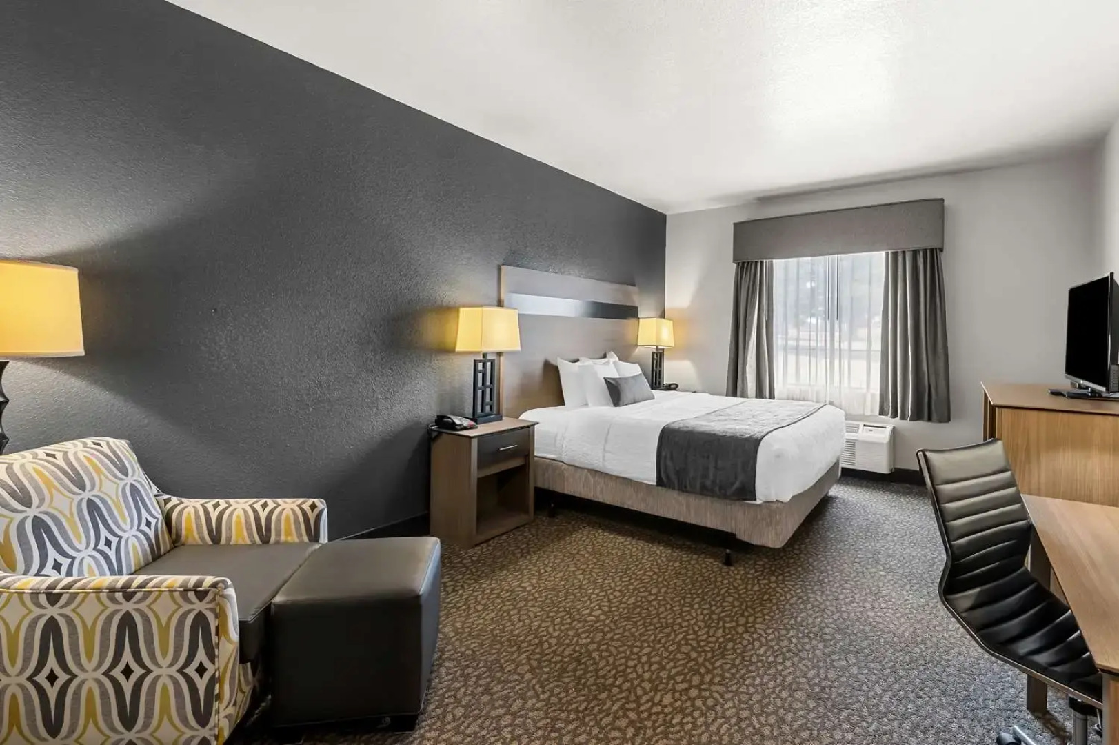 Best Western Plus Sherwood Inn & Suites