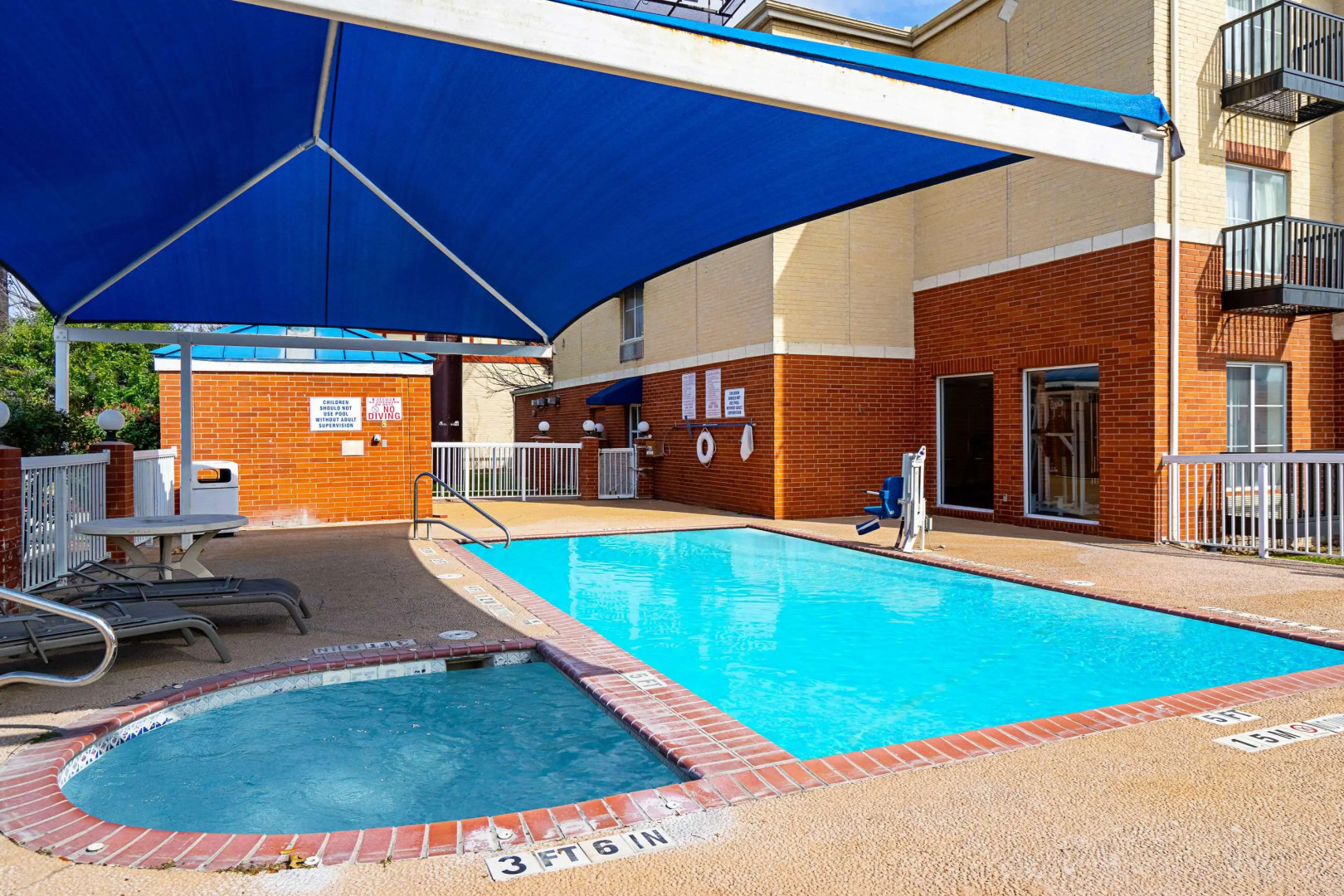 Quality Suites San Antonio Northeast