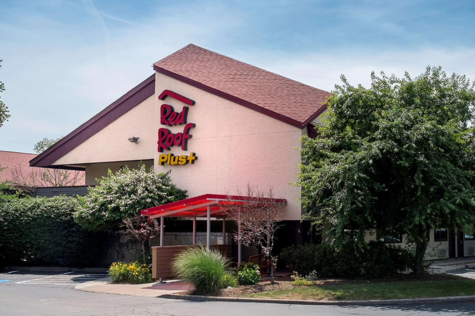 Red Roof Inn PLUS+ West Springfield