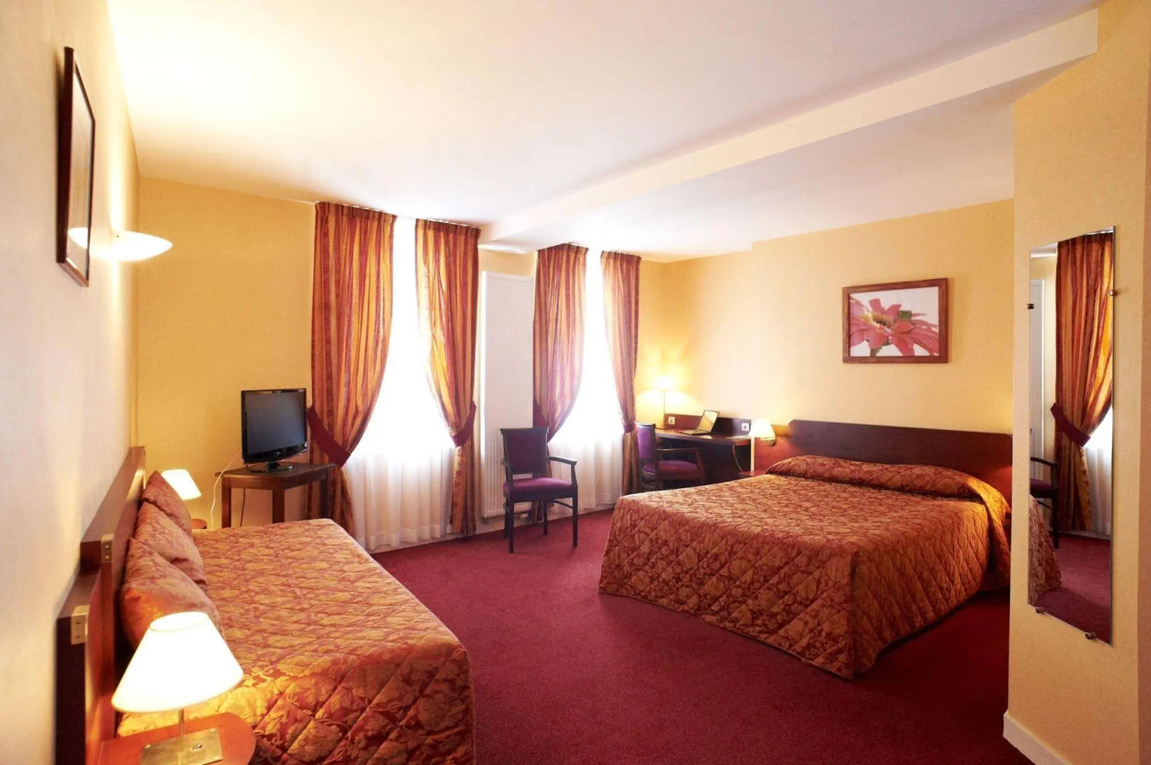 Logis Hôtel Le Pélican & son restaurant