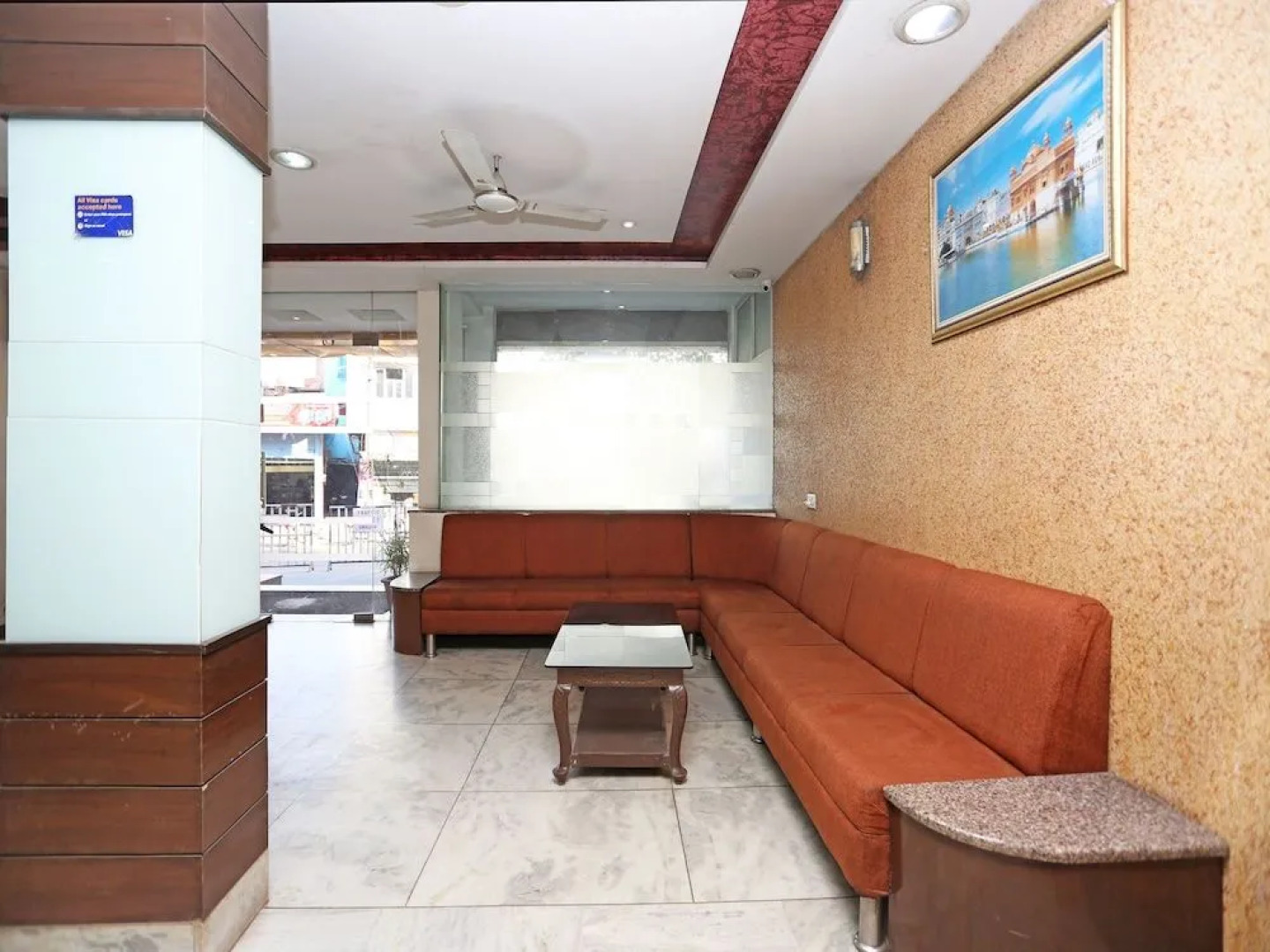 Hotel Regency Square