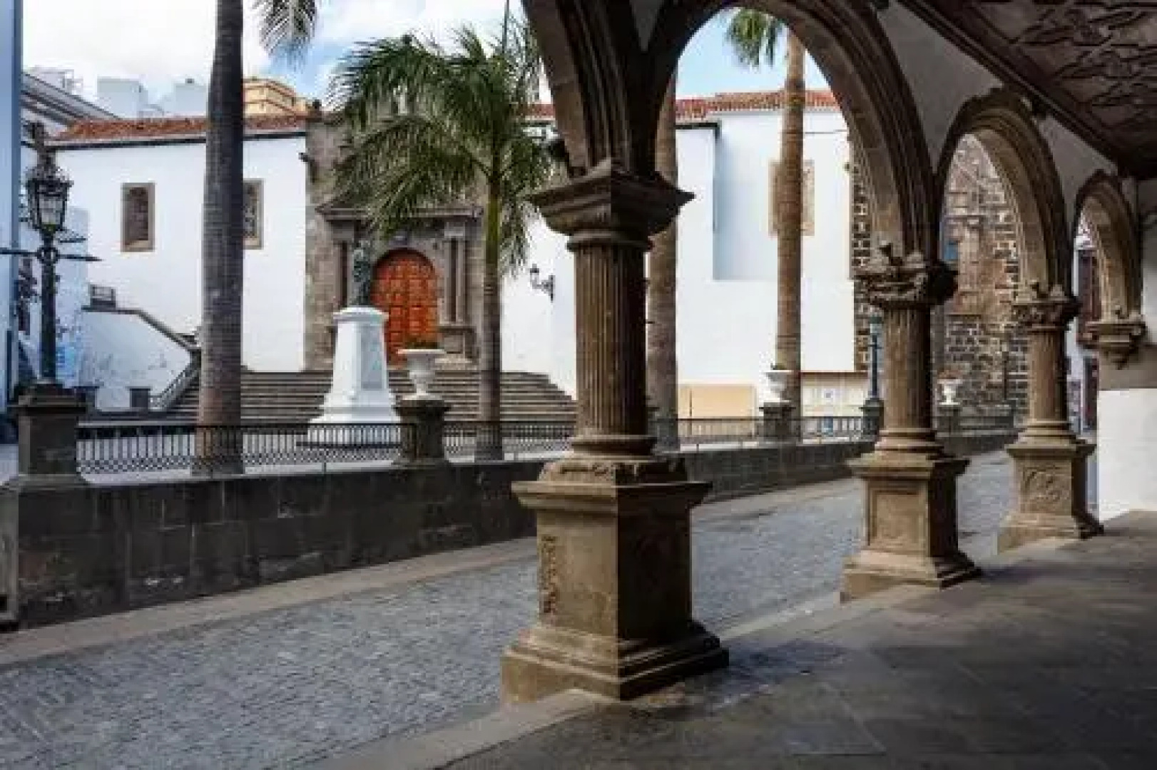 Suites & Apartments Calle Real