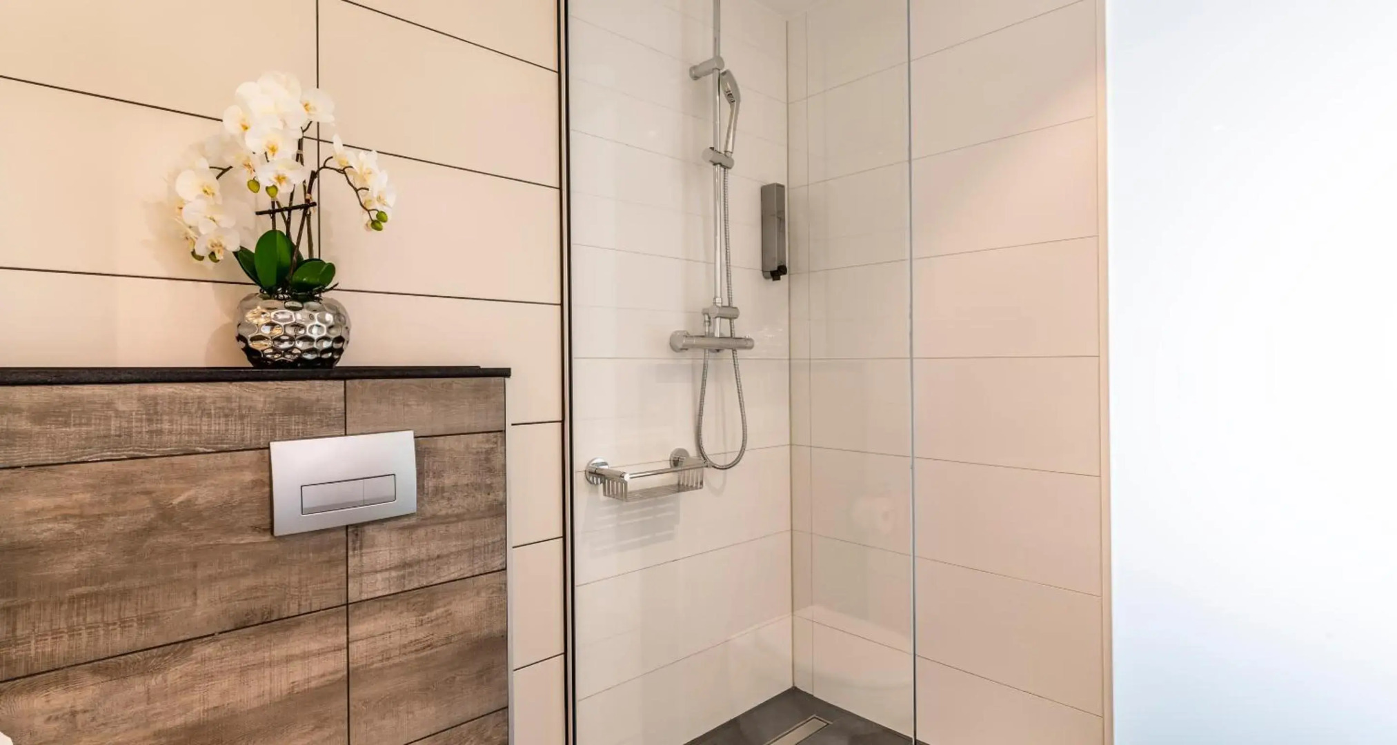 Отель Plaza Premium Grand Winston