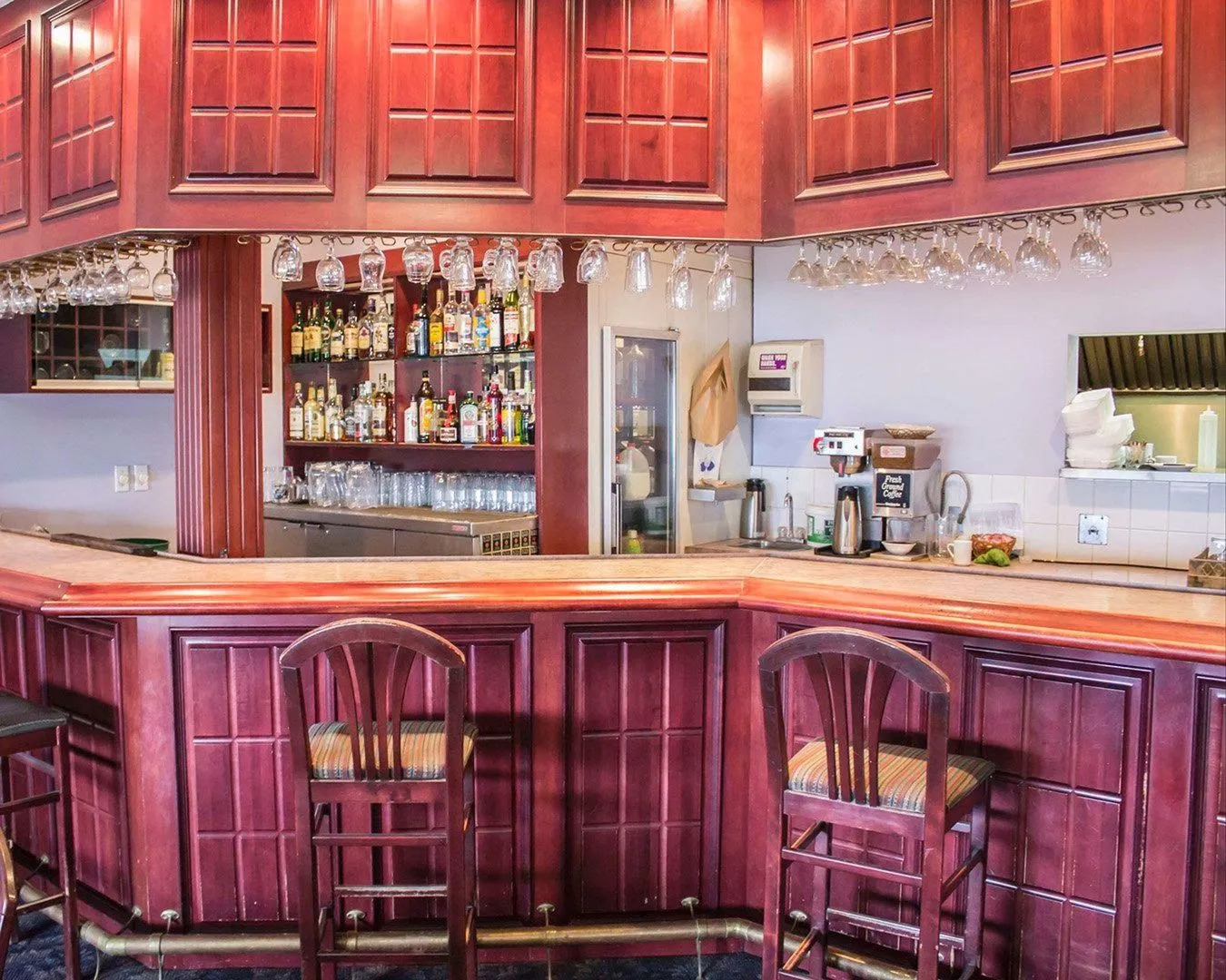 Ramada by Wyndham Nisku Edmonton Airport