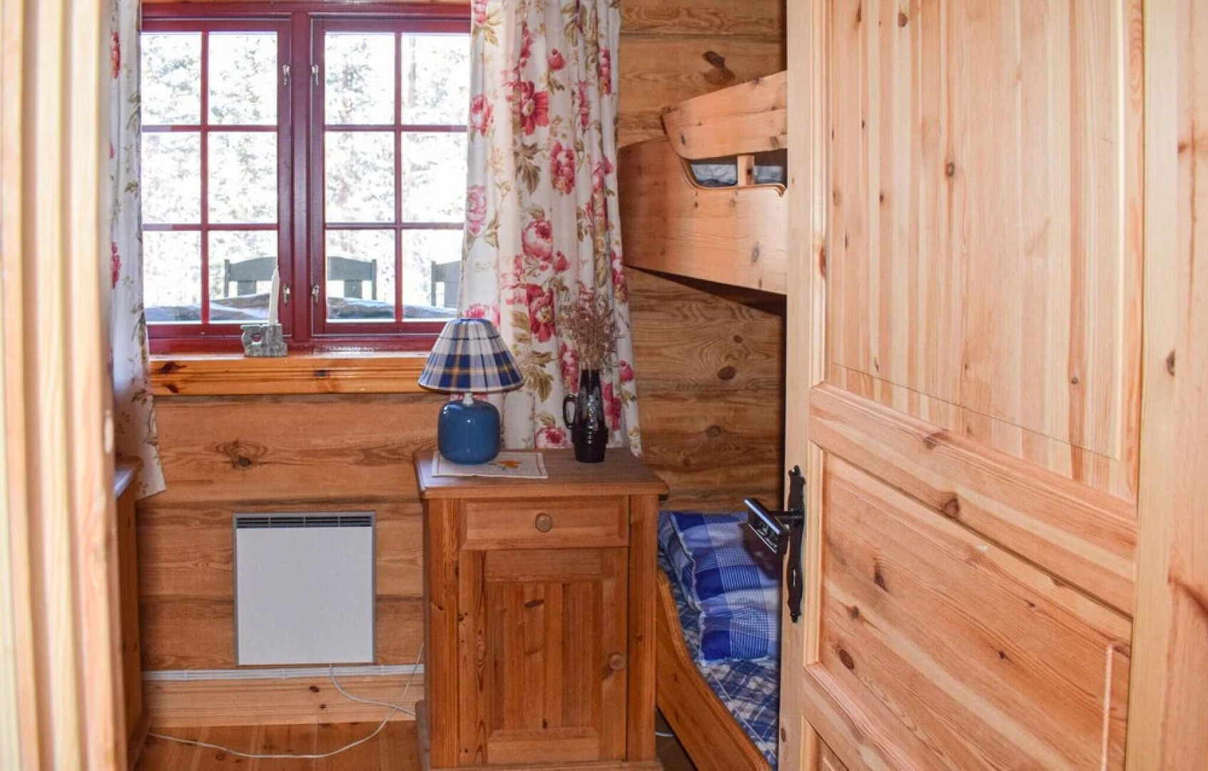 Amazing Home in Tunhovd With 3 Bedrooms