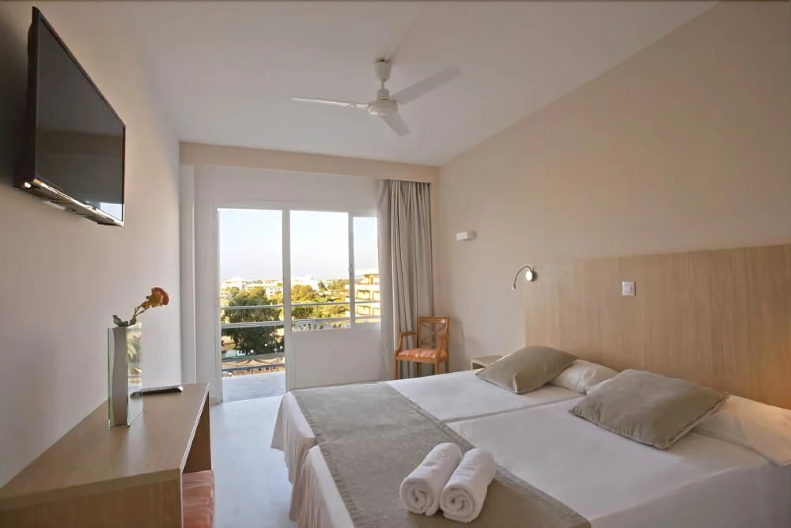 BJ Playamar Hotel & Apartamentos