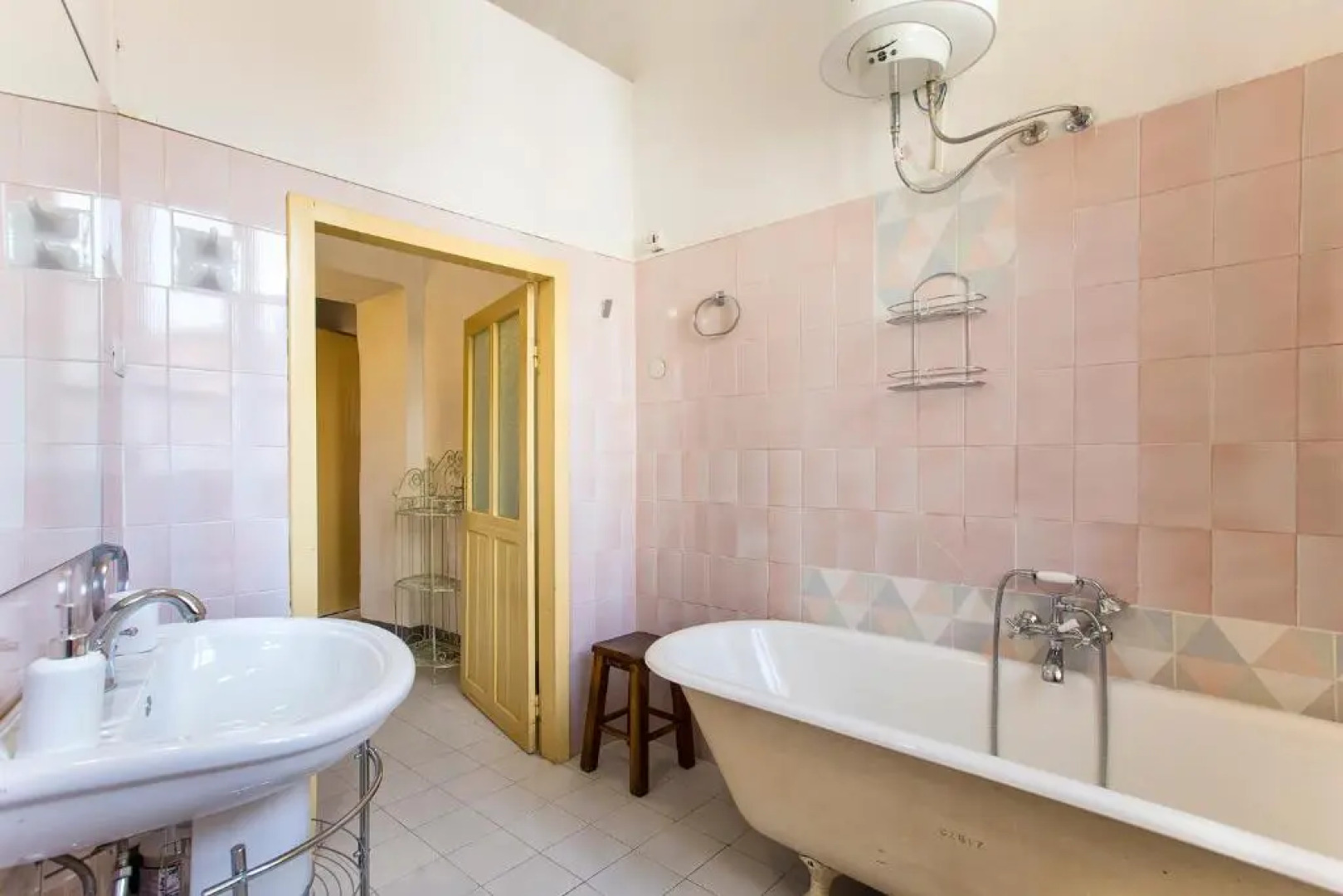 Corte d'Anglona, typical Sardinia