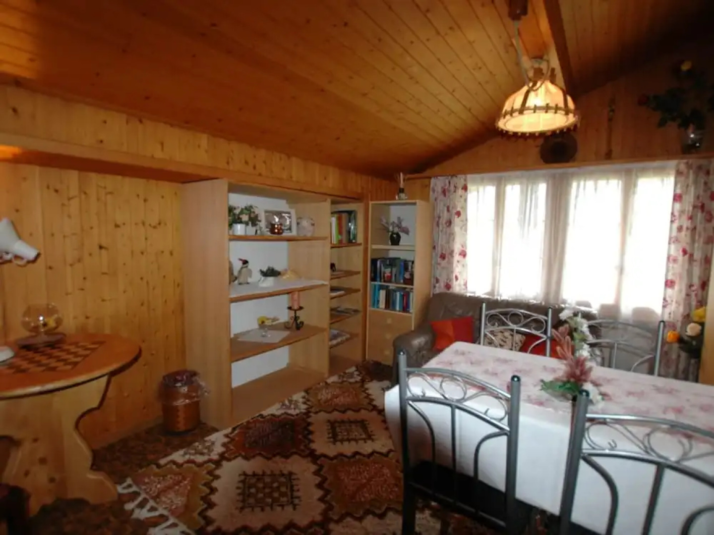 Pristine Home in a Charming Village, Large Grassy Sunbathing Area, View of the Mönch and Jungfrau