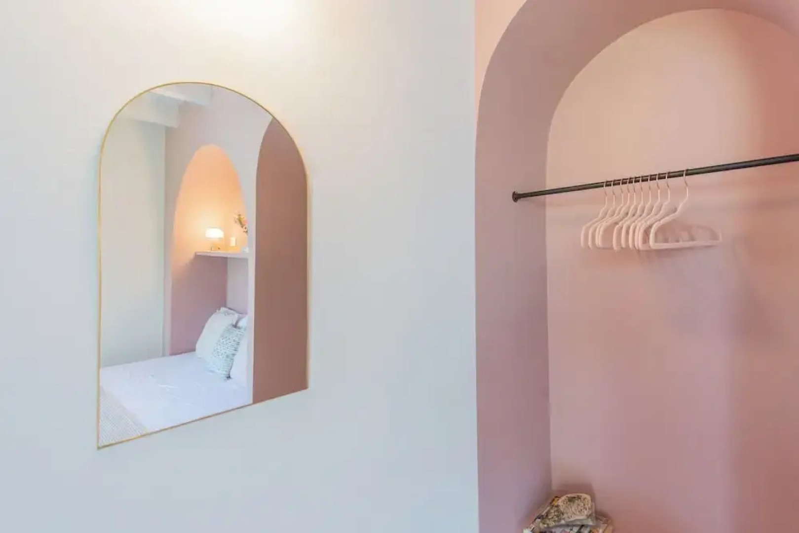 OC Lake Love by Rent all Como