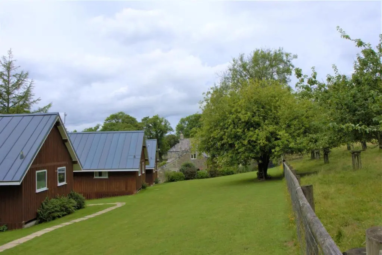 Ta Mill Cottages & Lodges - Meadowview Chalet 4