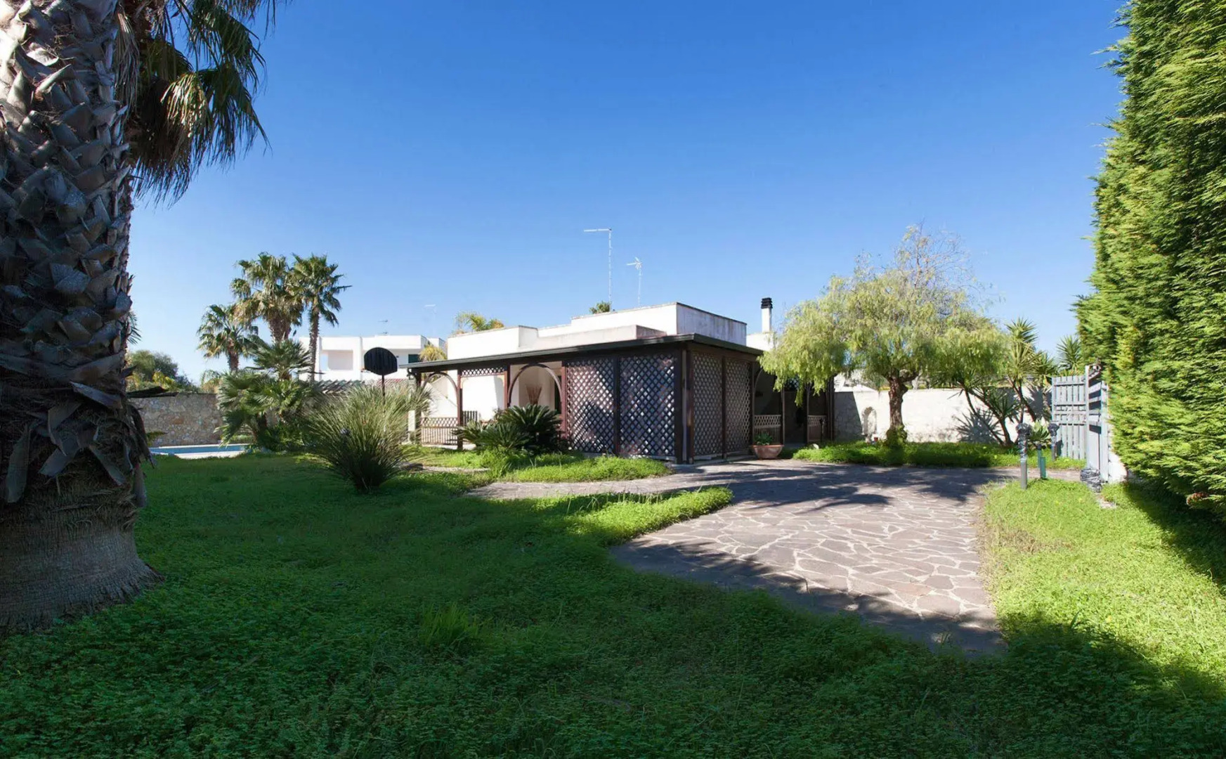 351 Villa Goccia by Barbarhouse