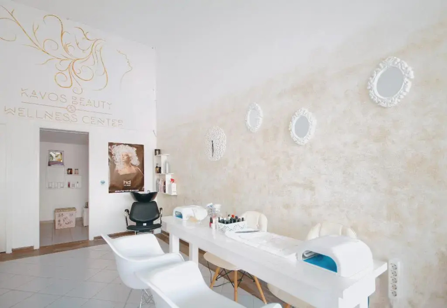 Olive Grove Beachfront Apartments & Suites