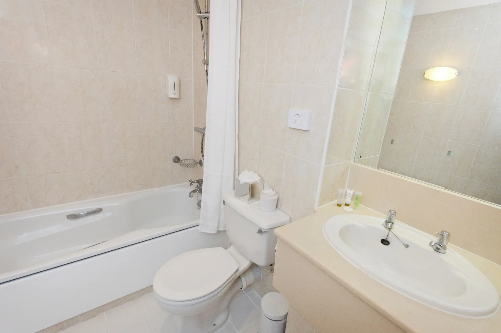 Basingstoke Country Hotel