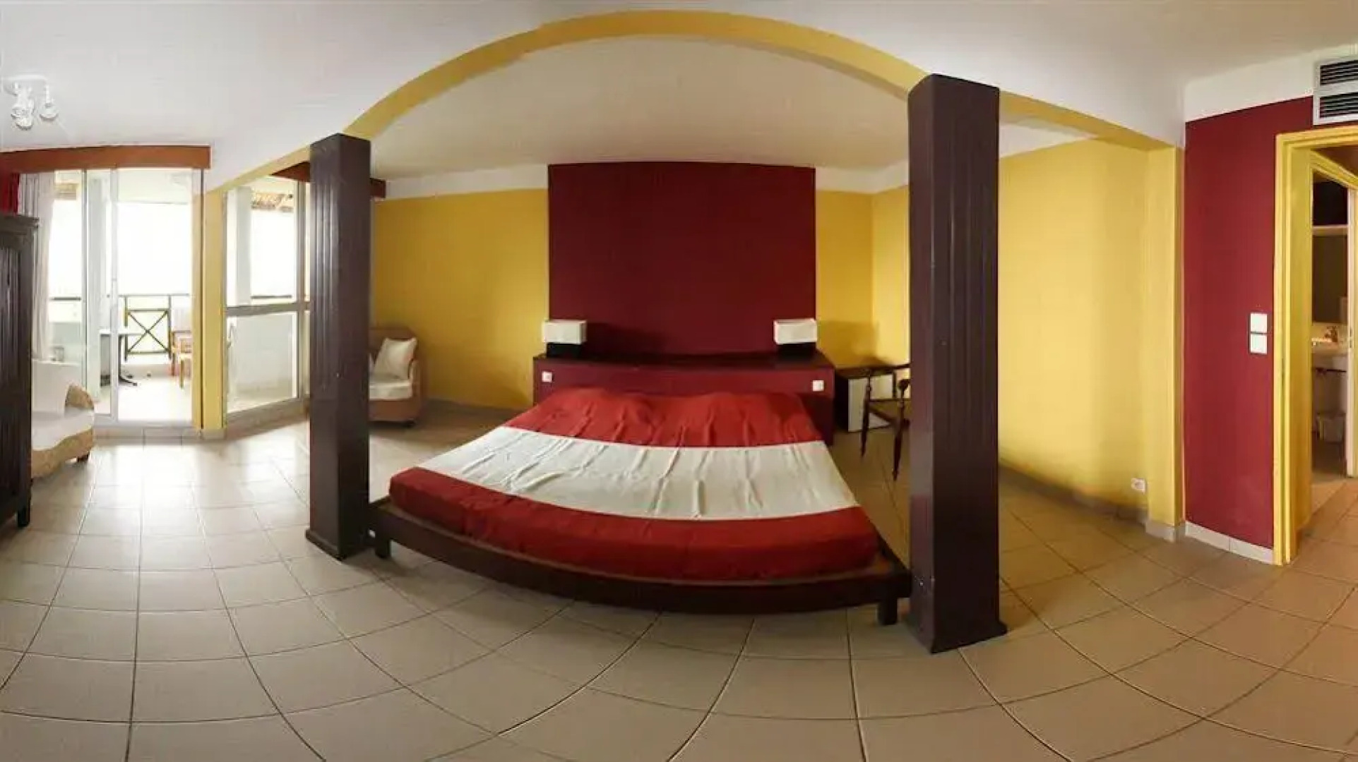 Hoteliere Le Lancastel