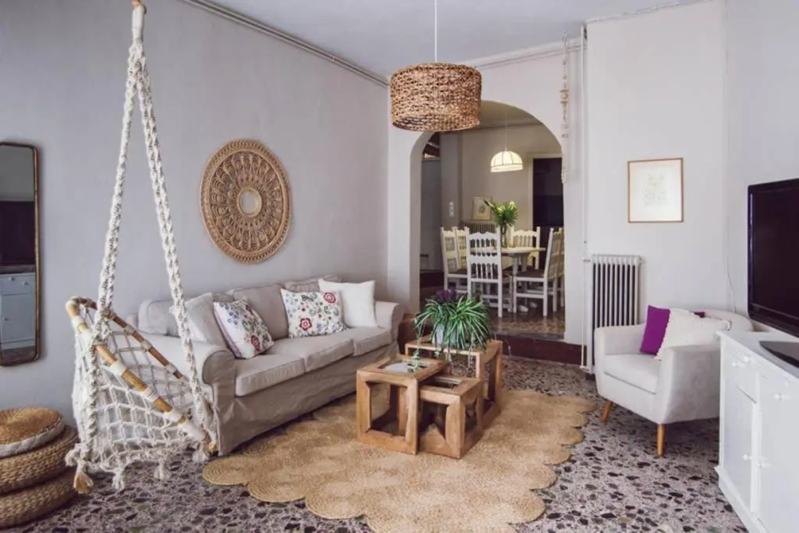 Rustic House in nature-Saktouria