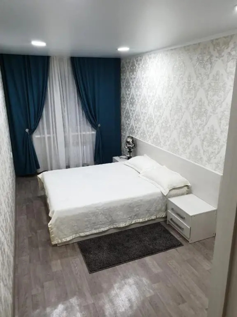 Apartment on Metallurgov 32