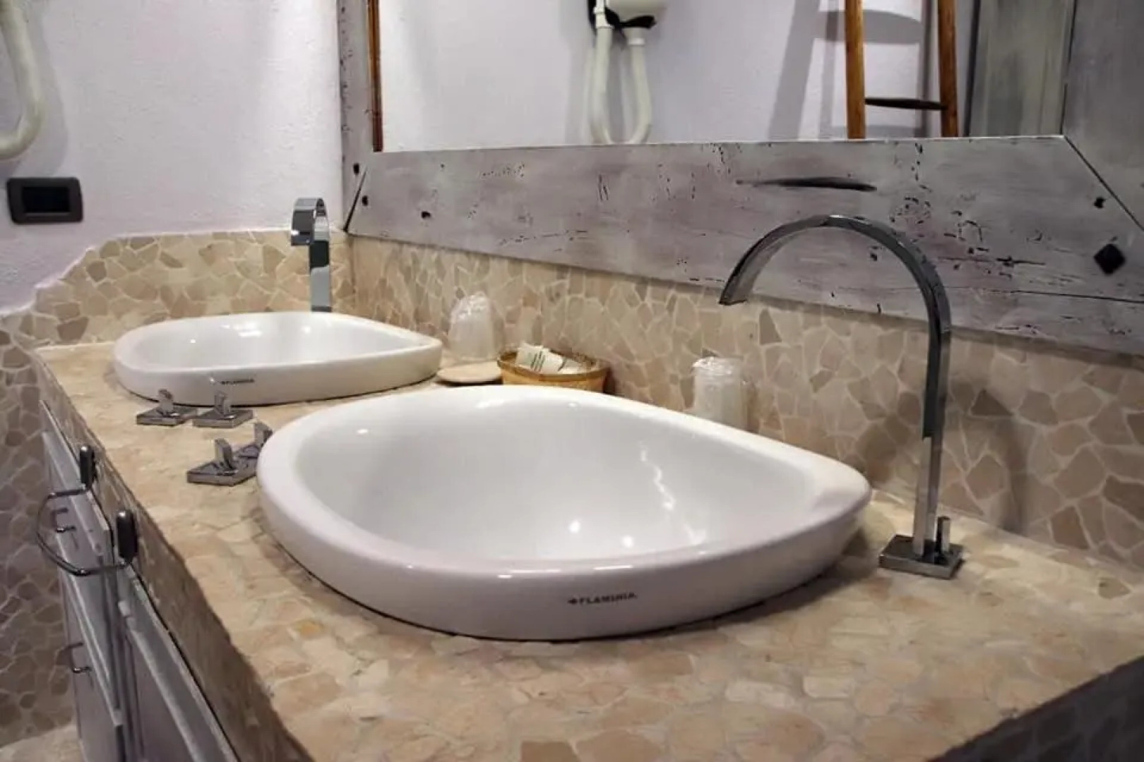 Bed & Breakfast 1906