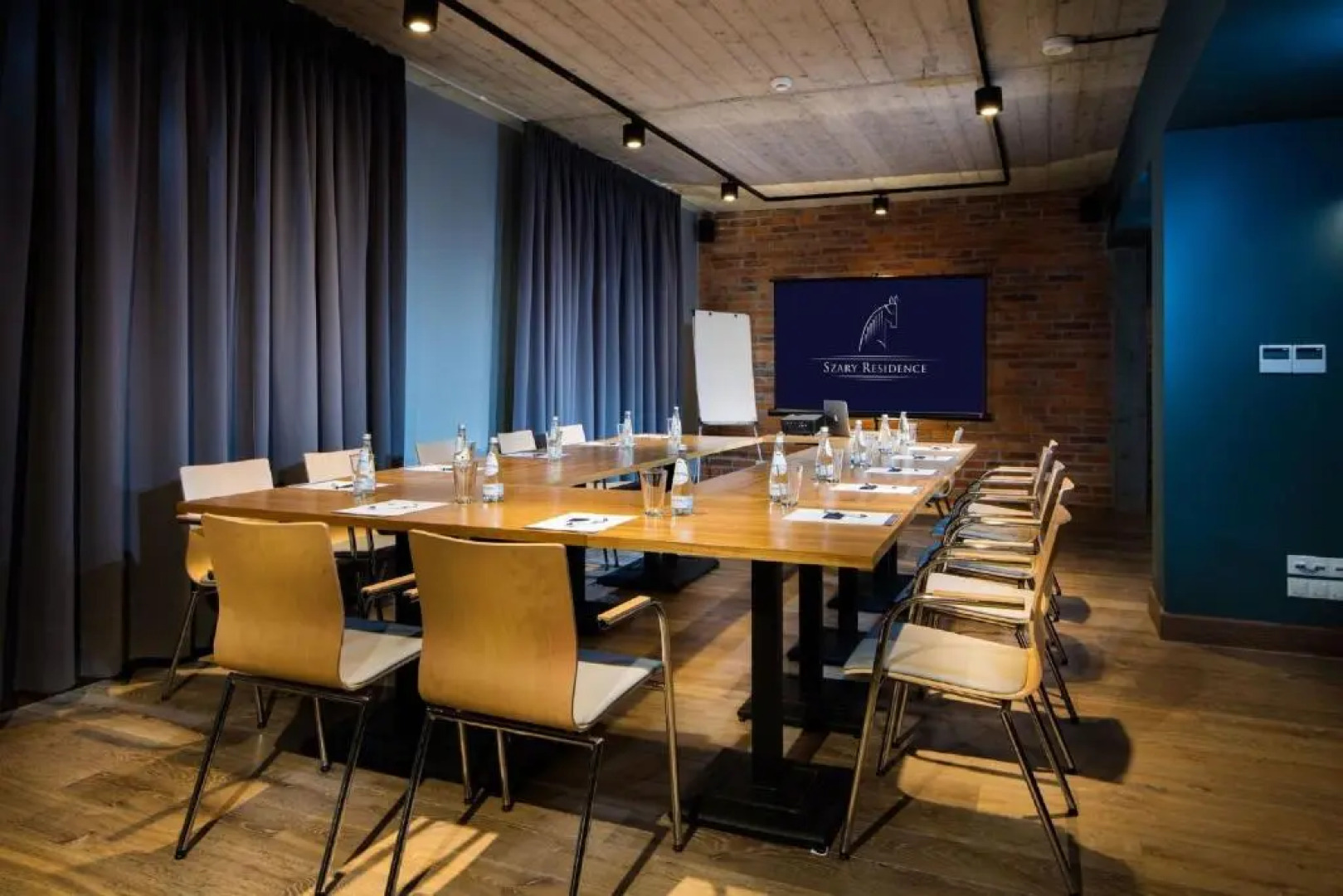 Hotel Szary Residence