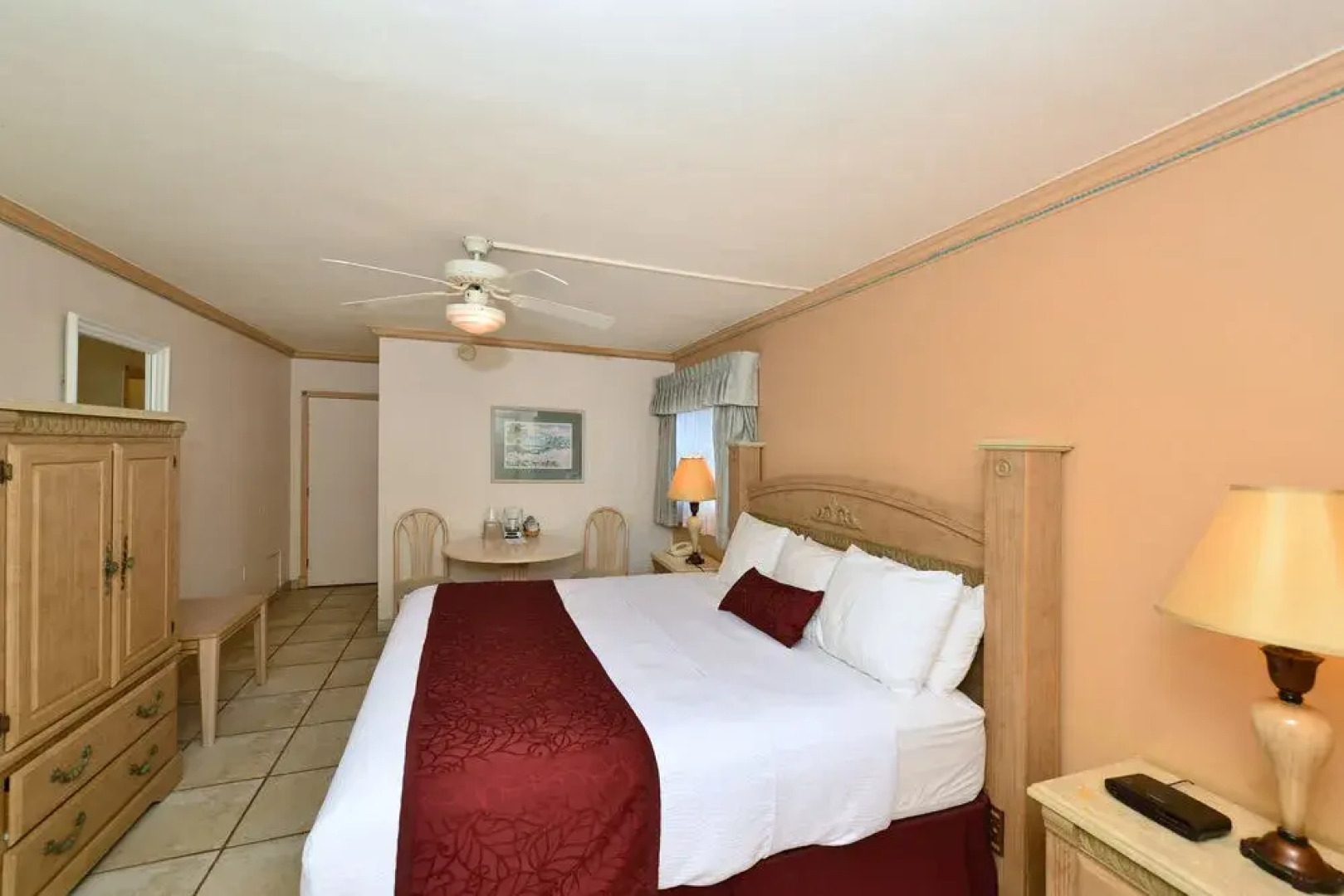 Siesta Key Beach Resort and Suites