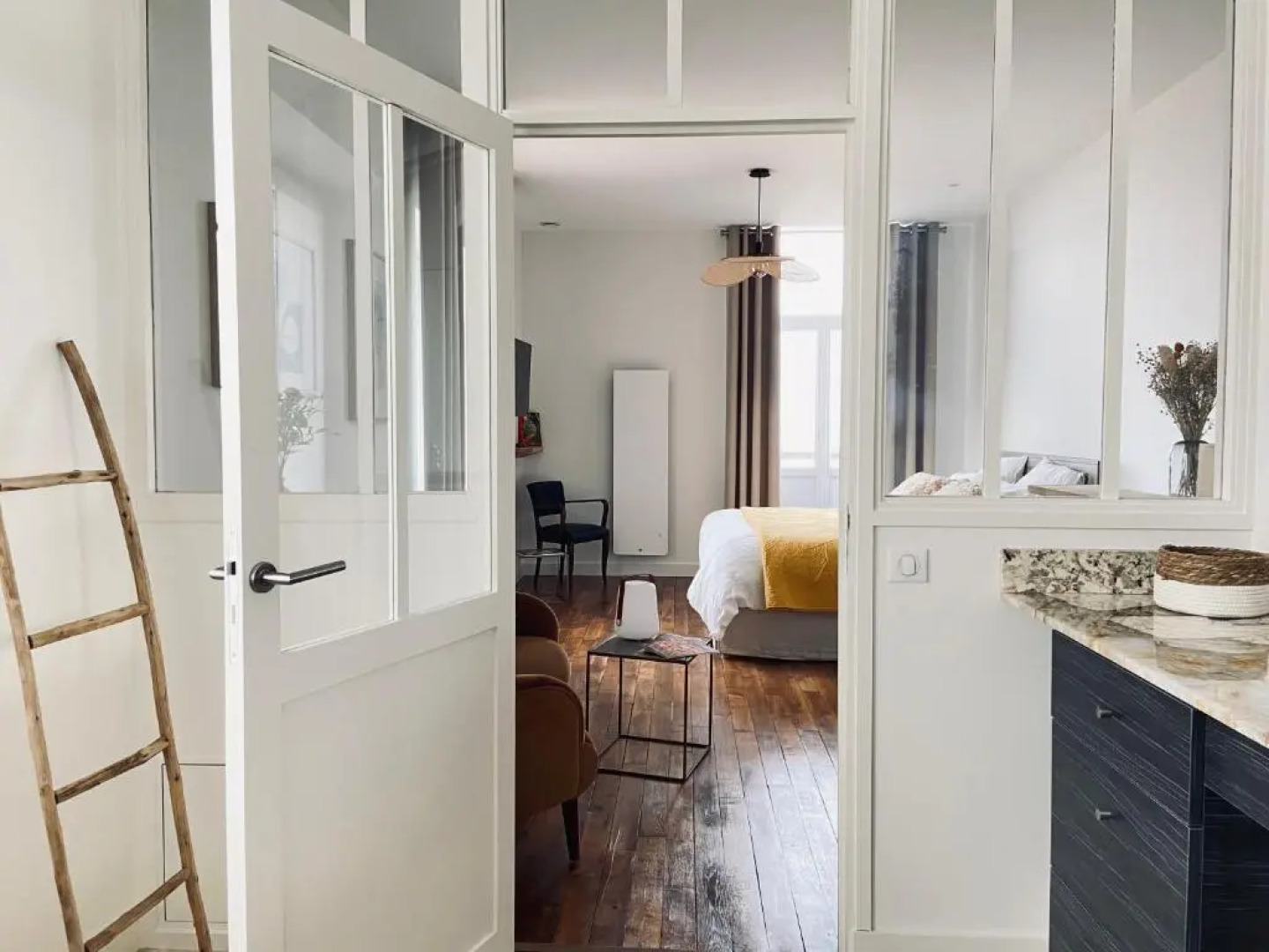 La Cour Tellier (Adults only)