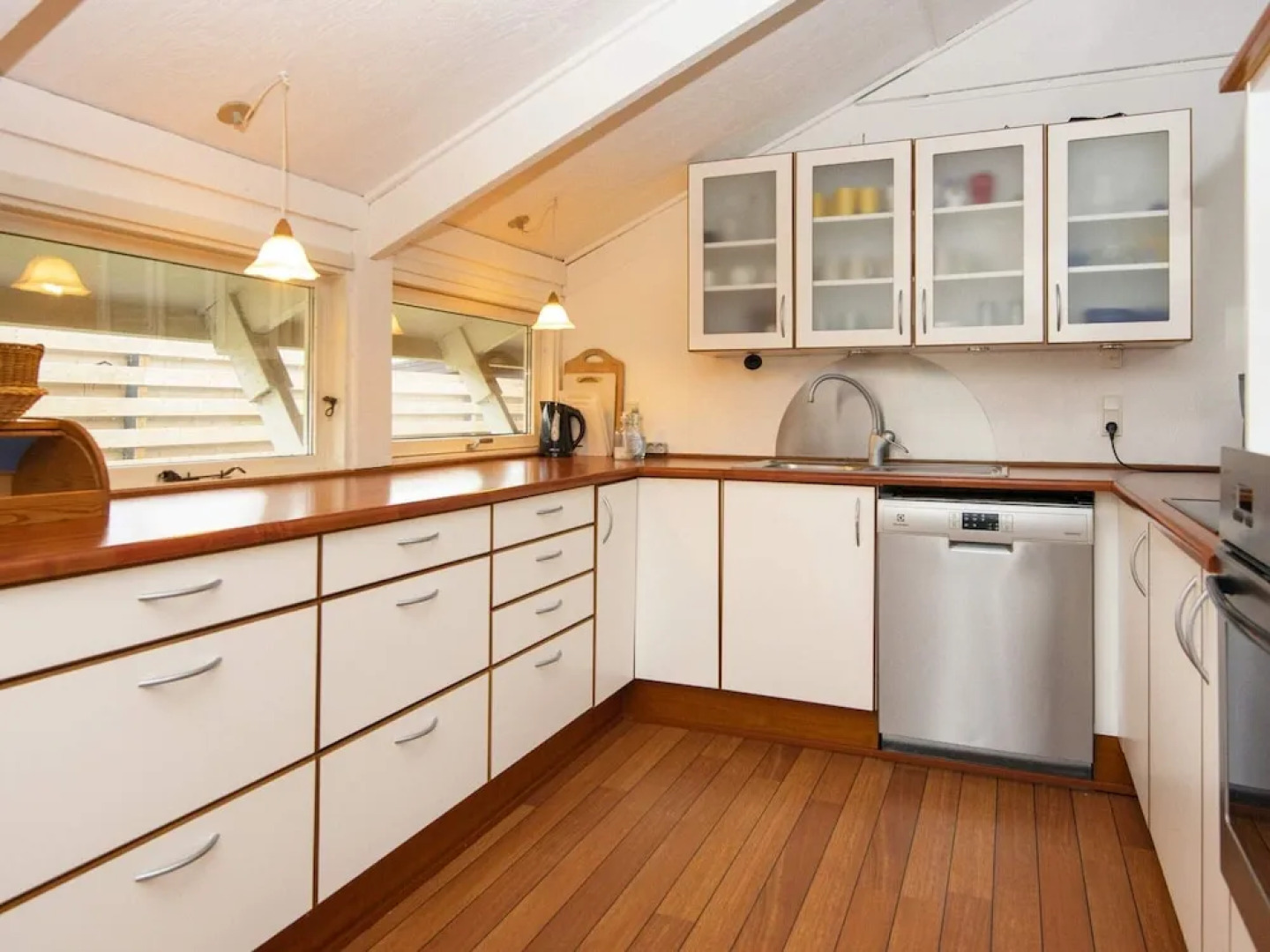 6 Person Holiday Home in Ronde-by Traum