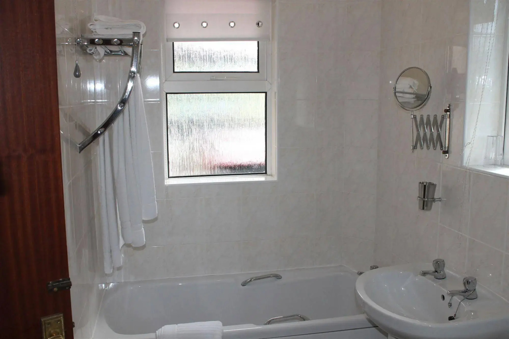 Ravenswood Guest House