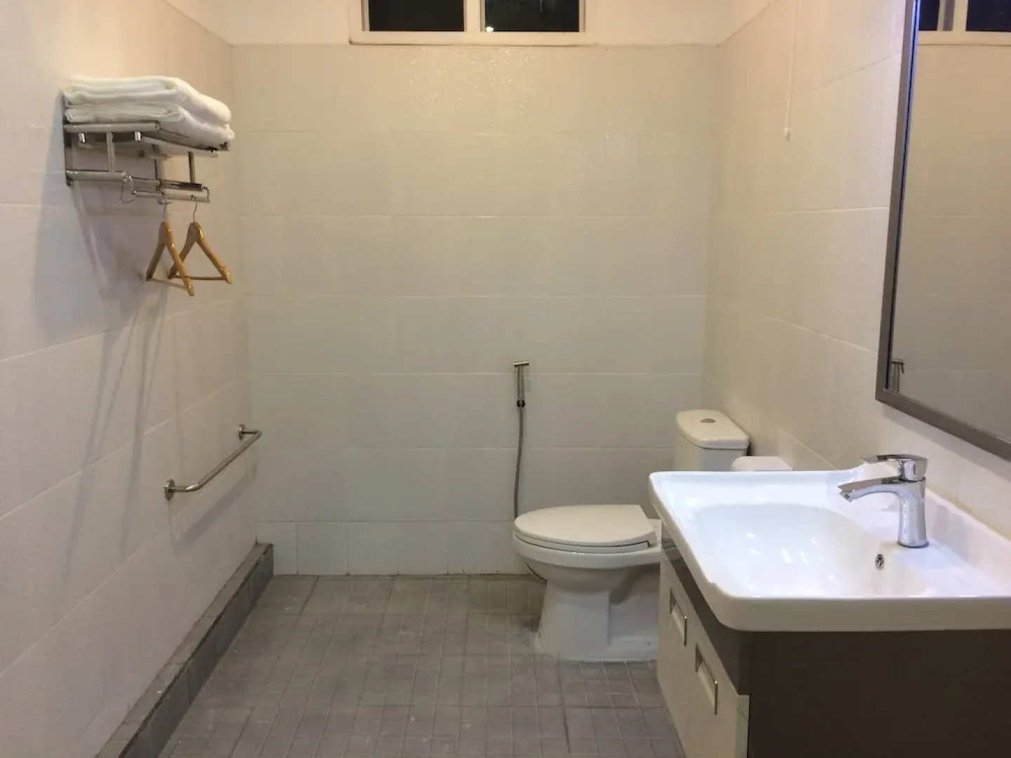 The Lodge Ngwe Taung