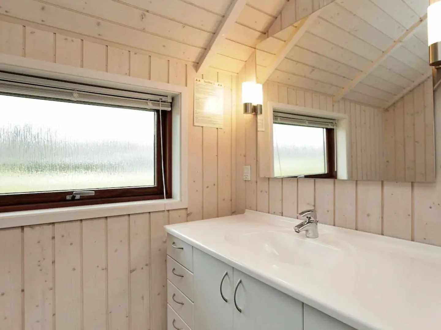 6 Person Holiday Home in Ansager