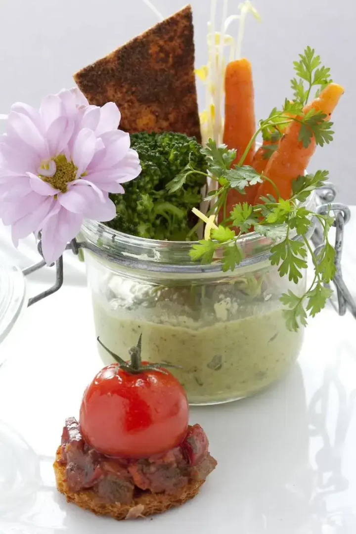 Logis Hotel la Source Bleue