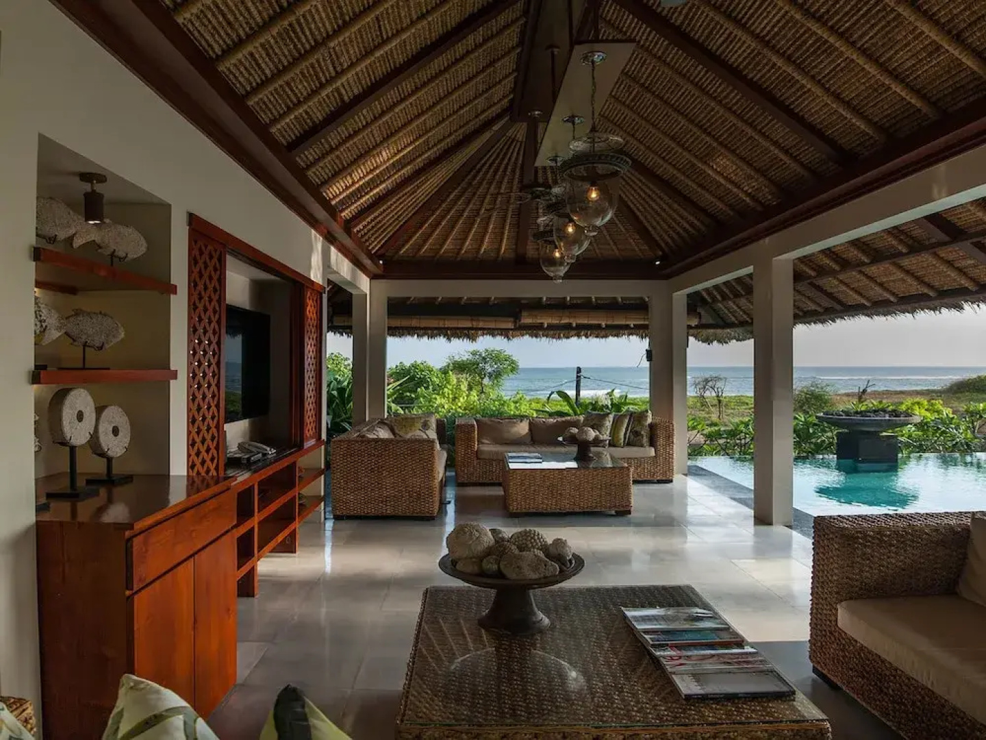 Seseh Beach Villas