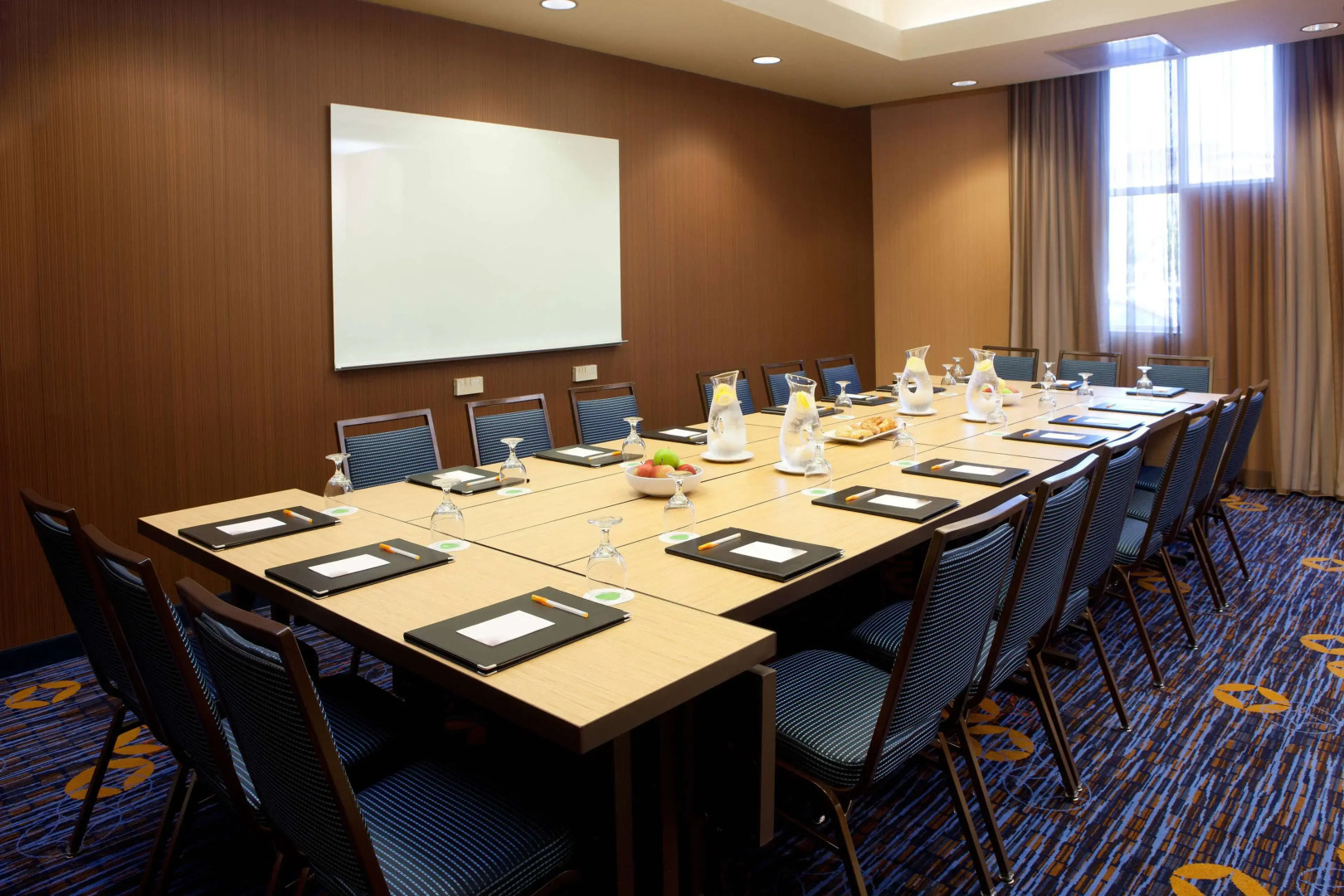 Sonesta Emeryville - San Francisco Bay Bridge