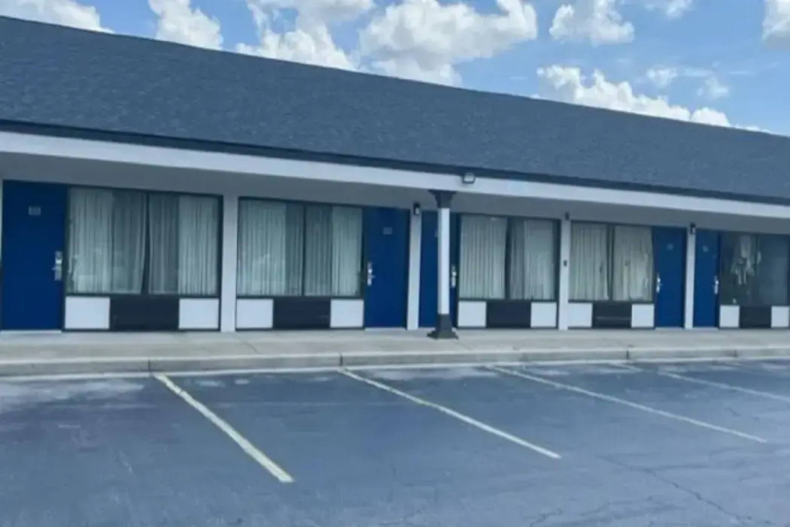 Studio 6 Suites Hinesville, GA