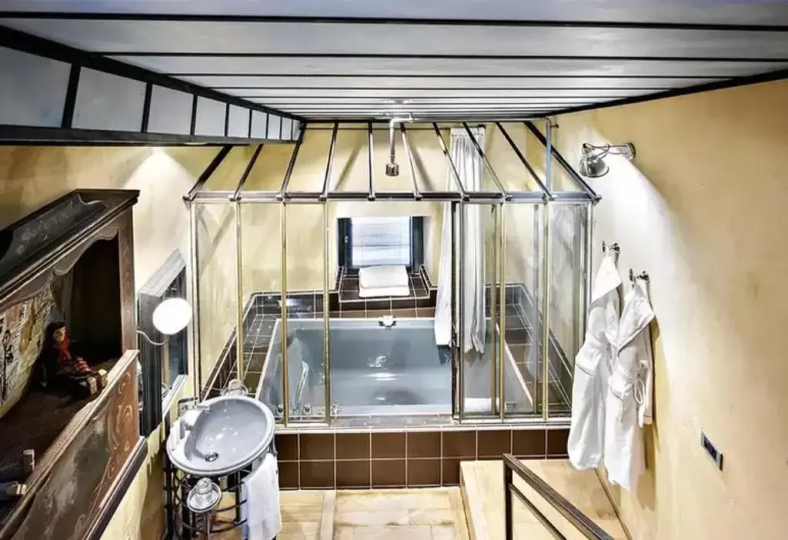 Cour des Loges Lyon, A Radisson Collection Hotel