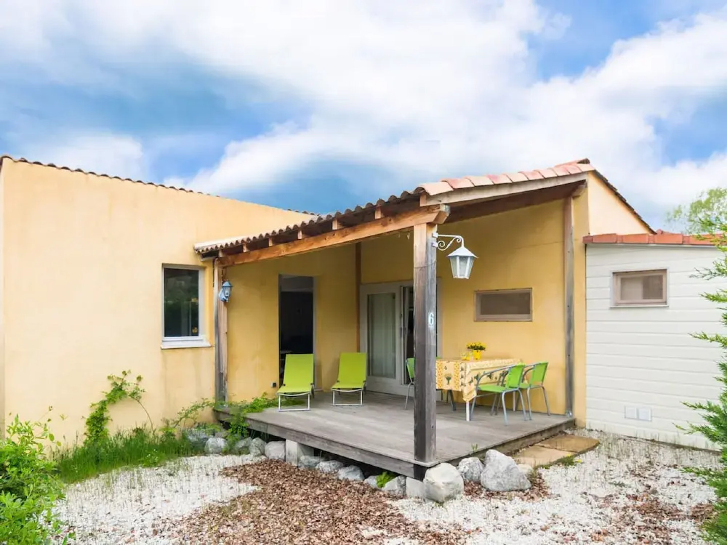 Villa in Park With Communal Swimming Pool, in the Provençal Mountains