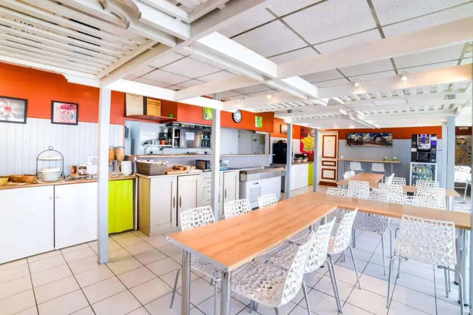 Brit Hôtel Mâcon Nord