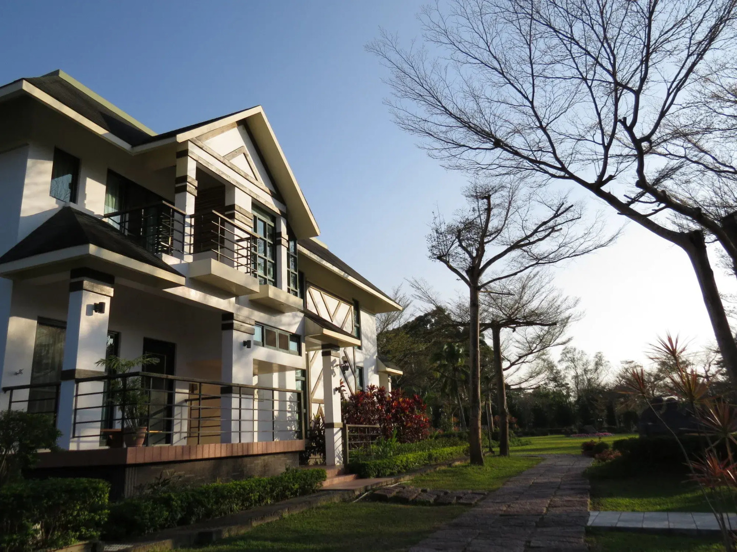 Atunas Holiday Country